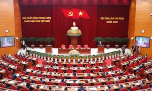 Trung ương giới thiệu nhân sự quy hoạch Bộ Chính trị khóa 14