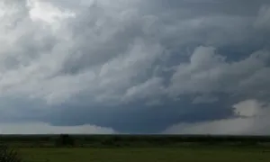 Loạt vòi rồng khiến dân Florida không kịp trở tay trước bão Milton